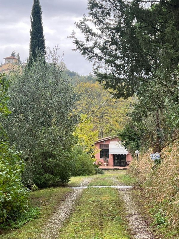 quadrivano in vendita ad Impruneta in zona Pozzolatico