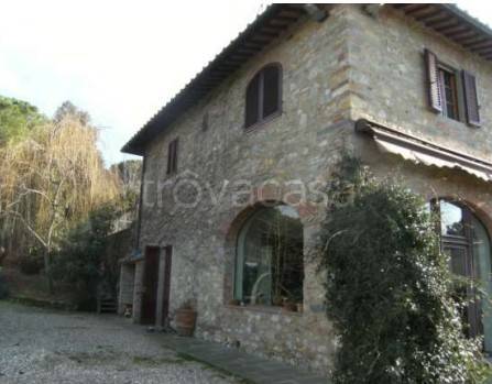 casa indipendente in vendita ad Impruneta in zona Pozzolatico