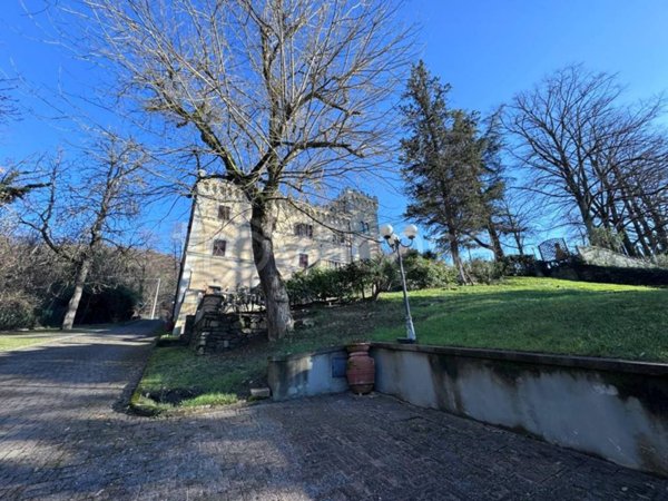 appartamento in vendita ad Impruneta in zona Tavarnuzze