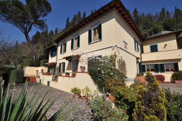 casa indipendente in vendita ad Impruneta in zona Bagnolo/Cantagallo