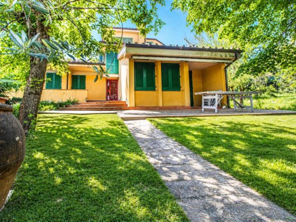 casa indipendente in vendita ad Impruneta in zona L`Ugolino