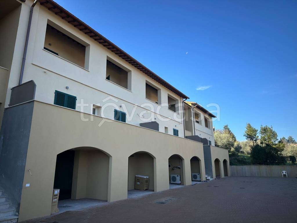 appartamento in vendita ad Impruneta in zona Fabbiolle