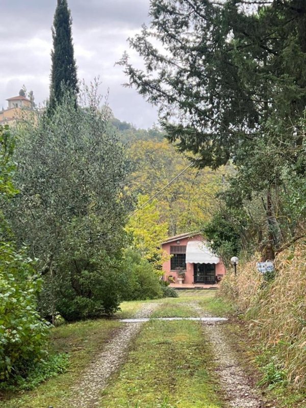 casa indipendente in vendita ad Impruneta in zona Pozzolatico