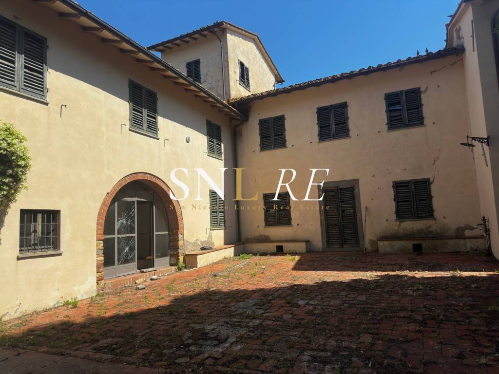casa indipendente in vendita ad Impruneta in zona Pozzolatico