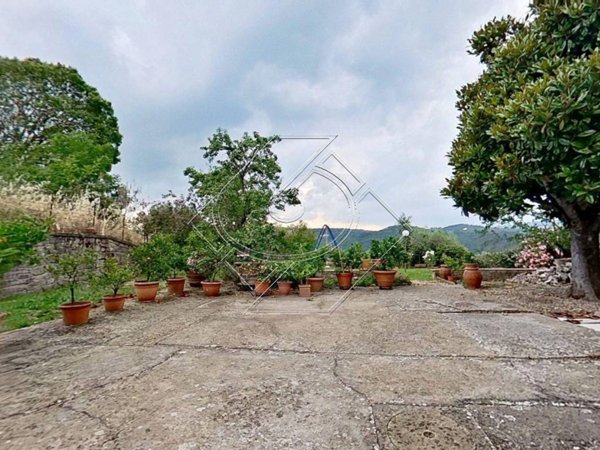 appartamento in vendita ad Impruneta in zona Tavarnuzze