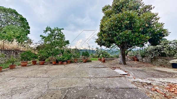 appartamento in vendita ad Impruneta in zona Tavarnuzze