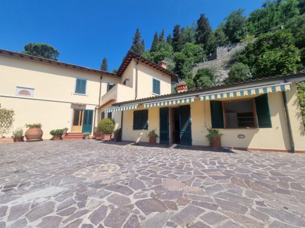 casa indipendente in vendita ad Impruneta in zona Tavarnuzze