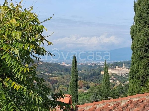 casa indipendente in vendita ad Impruneta in zona Le Rose