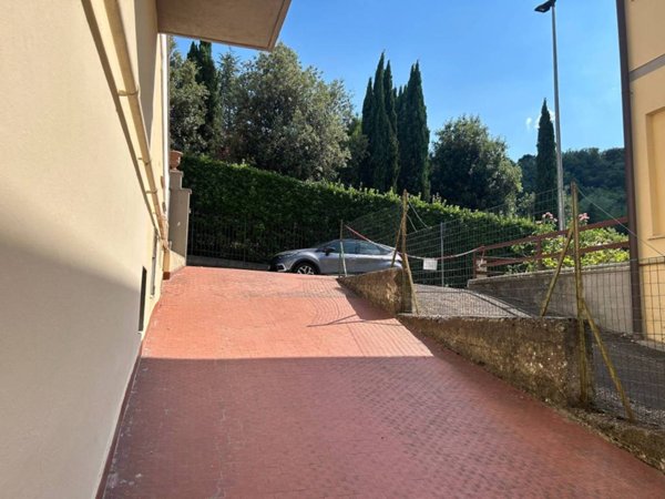 appartamento in vendita ad Impruneta in zona Tavarnuzze