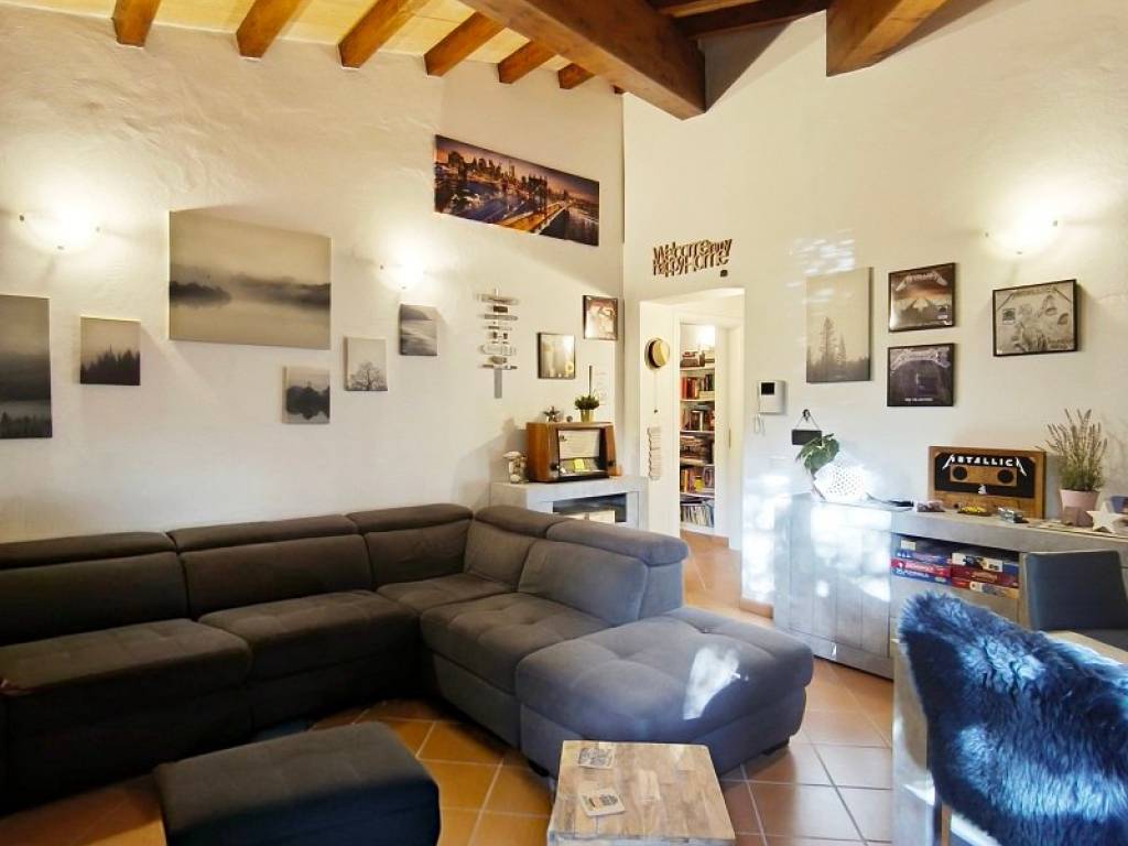 appartamento in vendita ad Impruneta in zona Tavarnuzze