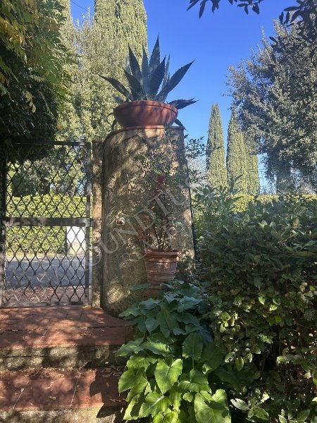 casa indipendente in vendita ad Impruneta in zona L`Ugolino
