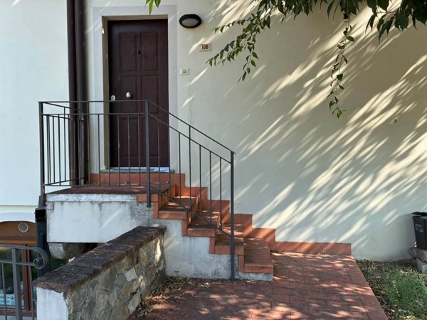 appartamento in vendita ad Impruneta in zona Tavarnuzze
