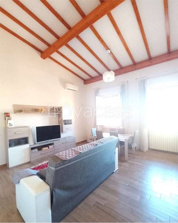 appartamento in vendita ad Impruneta in zona Tavarnuzze