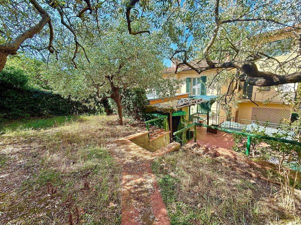 casa indipendente in vendita ad Impruneta in zona Codaccio