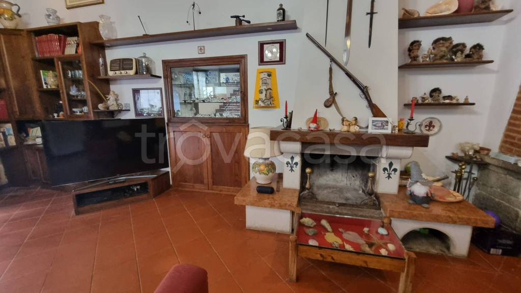 casa indipendente in vendita a Lastra a Signa