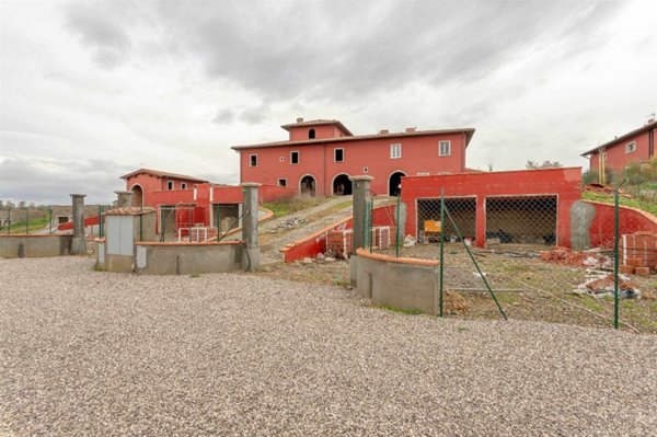 casa indipendente in vendita a Lastra a Signa in zona Malmantile
