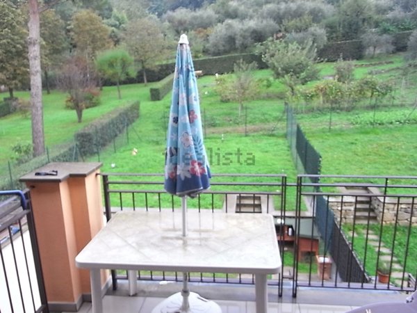 casa indipendente in vendita a Lastra a Signa