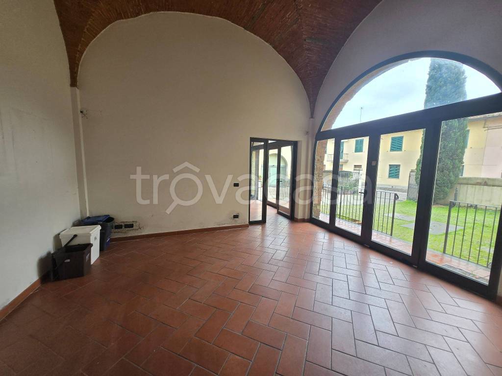 quadrivano in vendita a Lastra a Signa