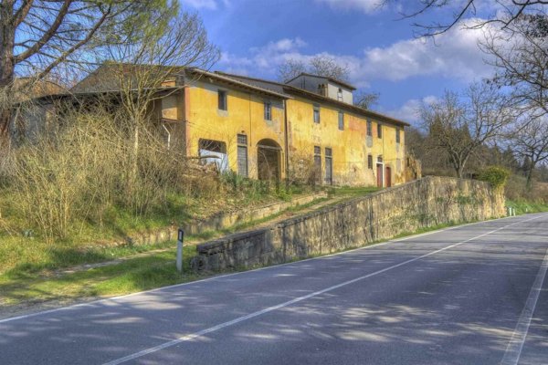 casa indipendente in vendita a Lastra a Signa in zona Ginestra Fiorentina