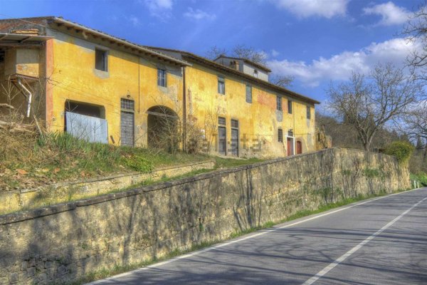 casale in vendita a Lastra a Signa in zona Ginestra Fiorentina