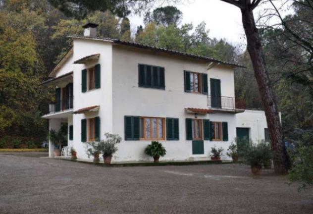 pentavano in vendita a Lastra a Signa in zona Brucianesi