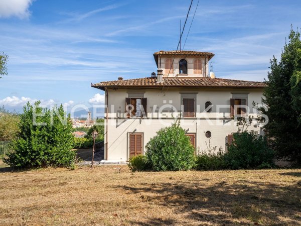casa indipendente in vendita a Lastra a Signa