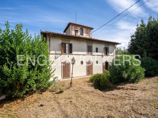 casa indipendente in vendita a Lastra a Signa