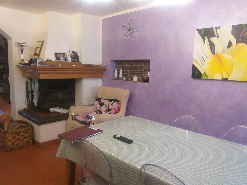appartamento in vendita a Lastra a Signa in zona Ginestra Fiorentina