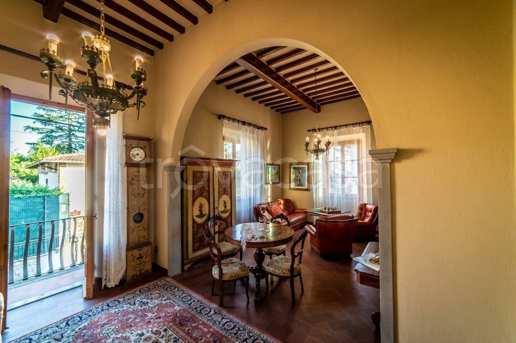 casa indipendente in vendita a Lastra a Signa