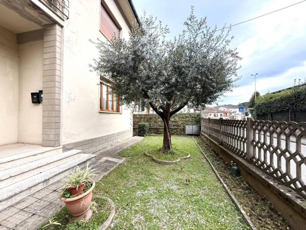 appartamento in vendita a Lastra a Signa