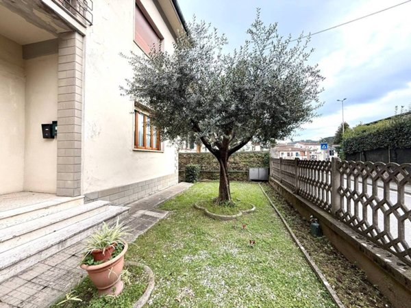 appartamento in vendita a Lastra a Signa