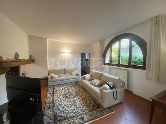 casa indipendente in vendita a Lastra a Signa