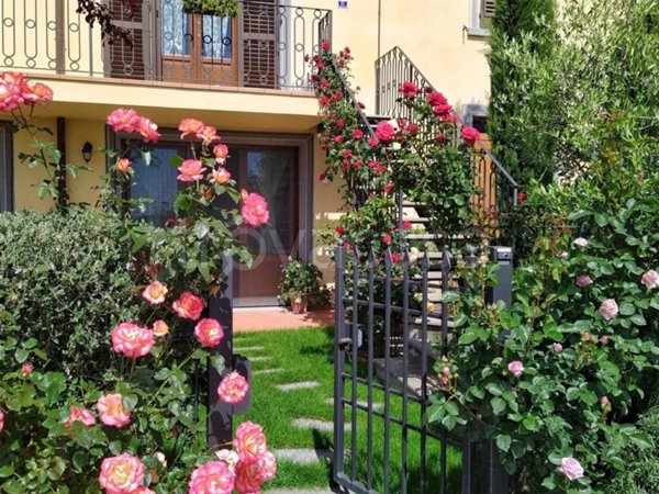 casa indipendente in vendita a Lastra a Signa in zona Malmantile