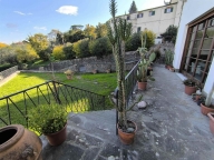 casa indipendente in vendita a Lastra a Signa