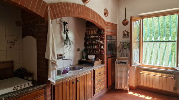 casa semindipendente in vendita a Lastra a Signa in zona Carcheri