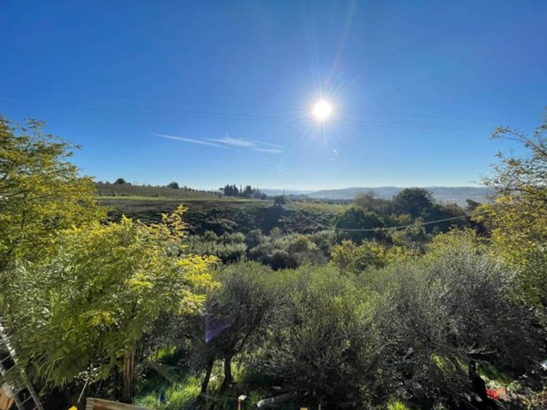 casa indipendente in vendita a Lastra a Signa in zona Ginestra Fiorentina