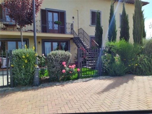 casa indipendente in vendita a Lastra a Signa in zona Malmantile