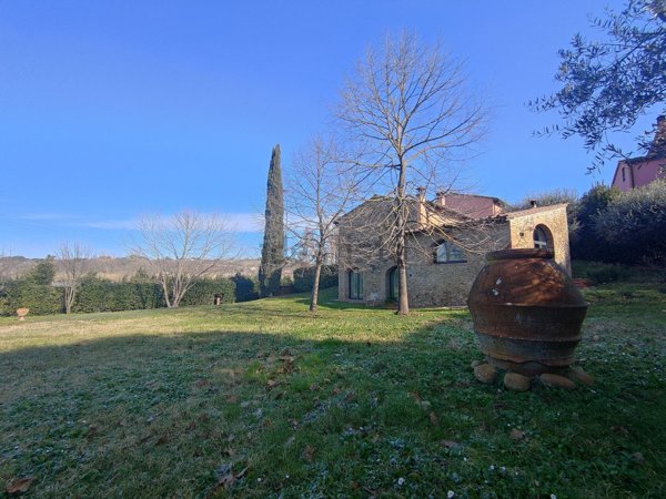 casa indipendente in vendita a Lastra a Signa