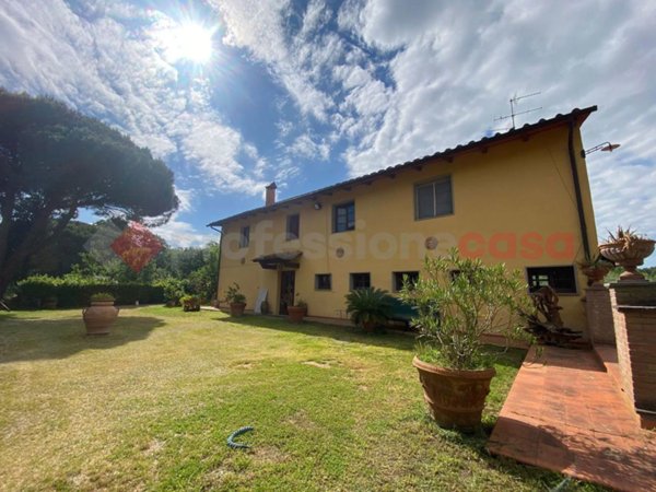 casa indipendente in vendita a Lastra a Signa