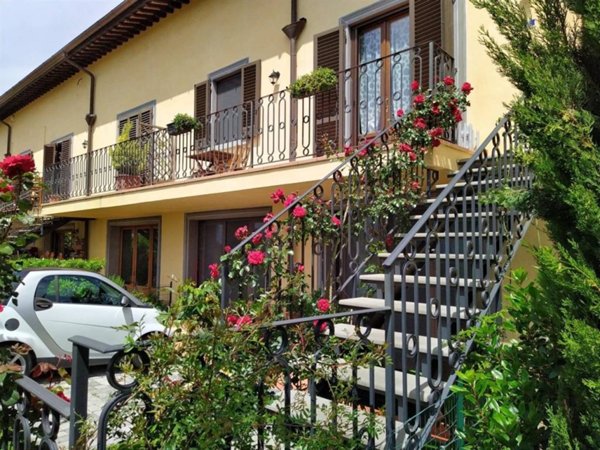 casa indipendente in vendita a Lastra a Signa in zona Malmantile
