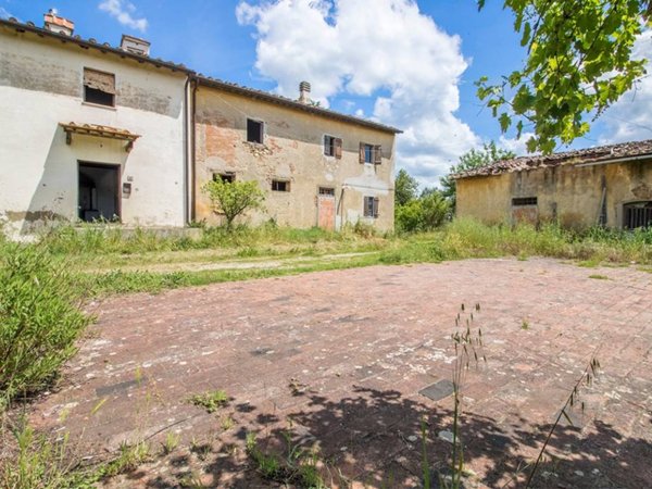 casa indipendente in vendita a Lastra a Signa in zona Ginestra Fiorentina