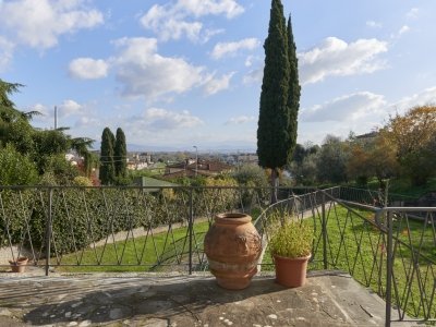 casa indipendente in vendita a Lastra a Signa