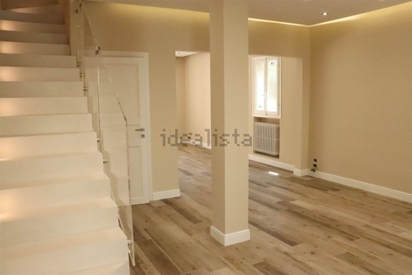 casa indipendente in vendita a Lastra a Signa