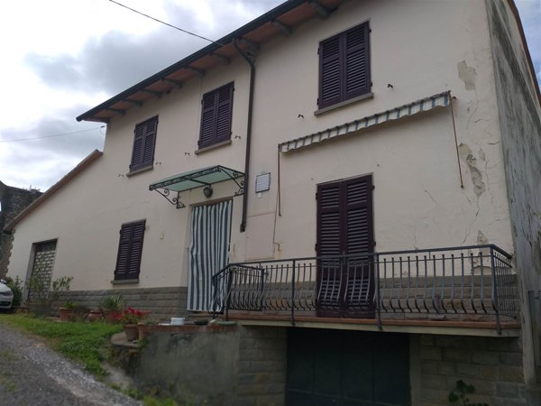 casa indipendente in vendita a Lastra a Signa in zona Malmantile