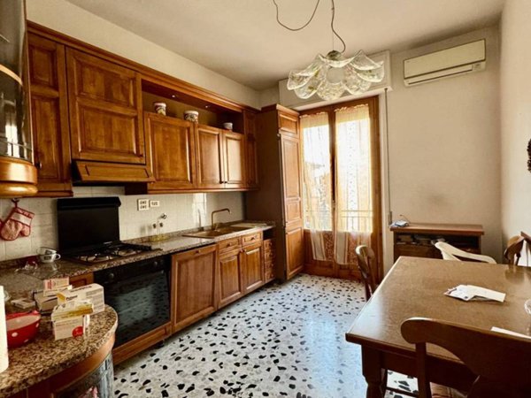 appartamento in vendita a Lastra a Signa