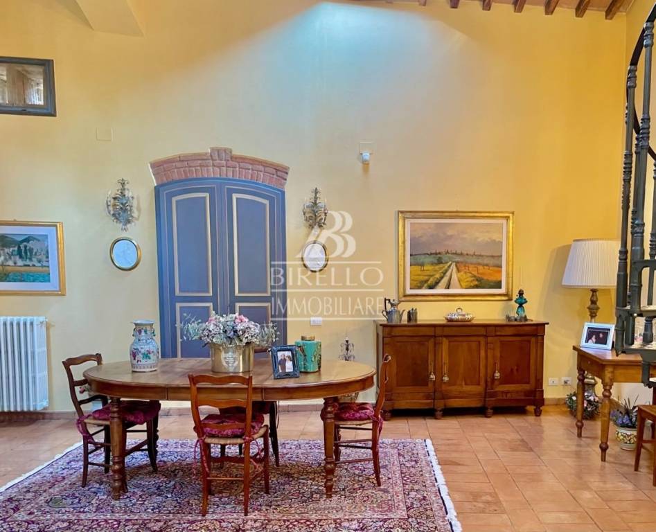 casa indipendente in vendita a Lastra a Signa in zona Carcheri