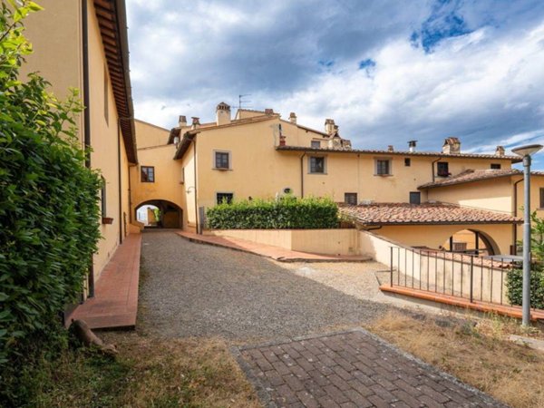 appartamento in vendita a Lastra a Signa