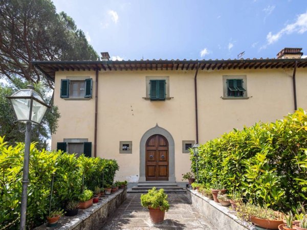 casa indipendente in vendita a Lastra a Signa