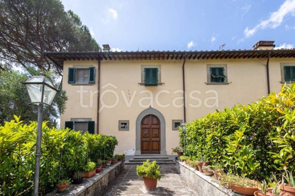 casa indipendente in vendita a Lastra a Signa in zona Carcheri