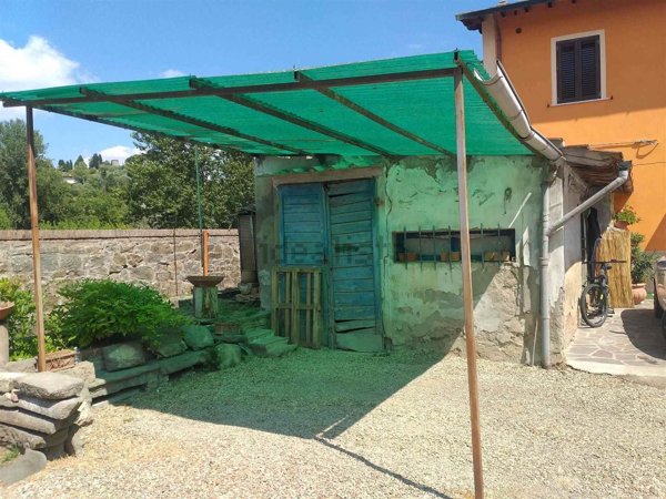locale di sgombero in vendita a Lastra a Signa